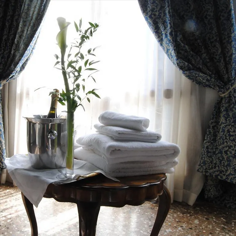 La Porta D'Oriente B&B Venetië 2*,  Italië